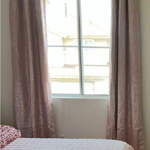 Luxurious Blush Curtains for Elegant Interiors